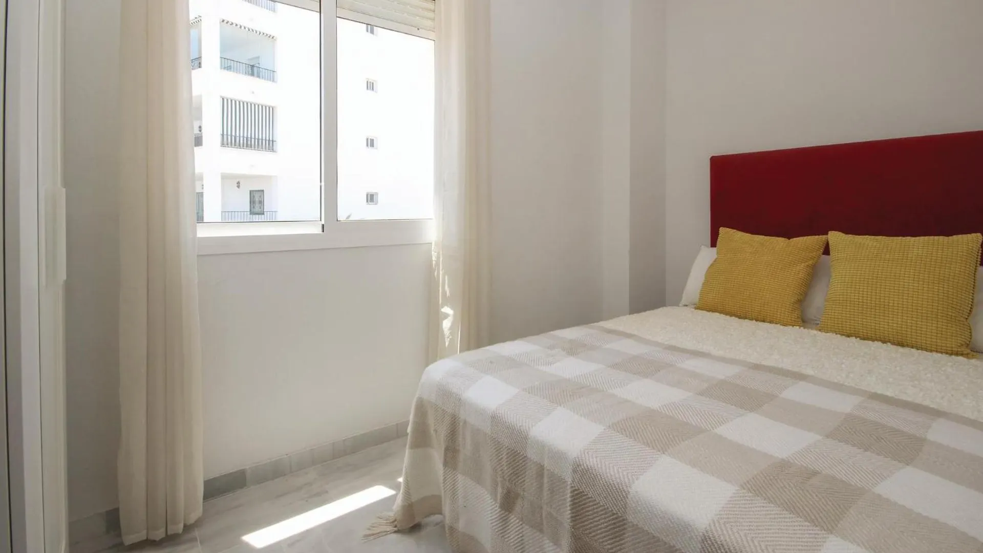 Cozy Apartment In Miraflores With Wifi La Cala De Mijas 0*,