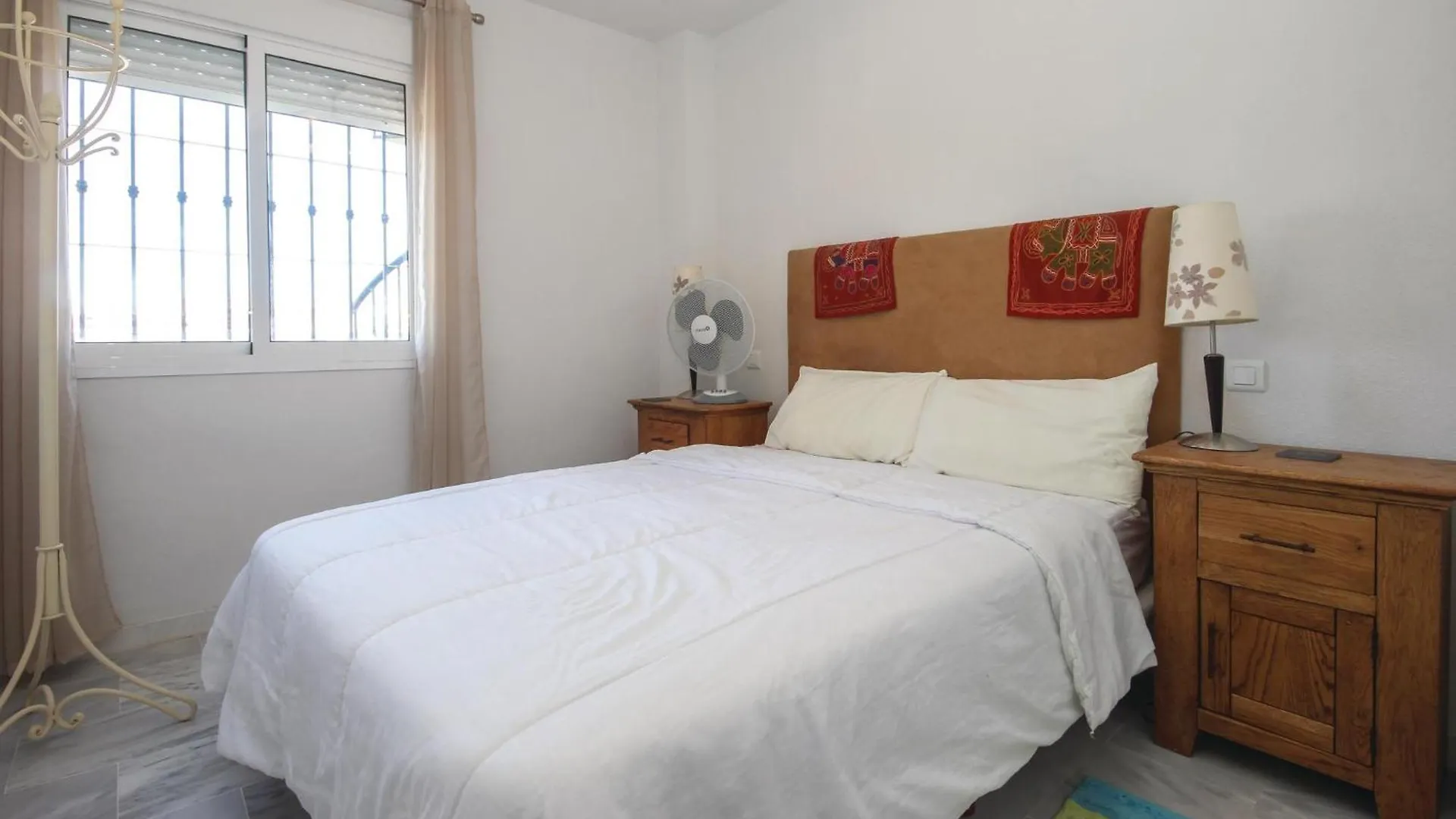 Cozy Apartment In Miraflores With Wifi La Cala De Mijas