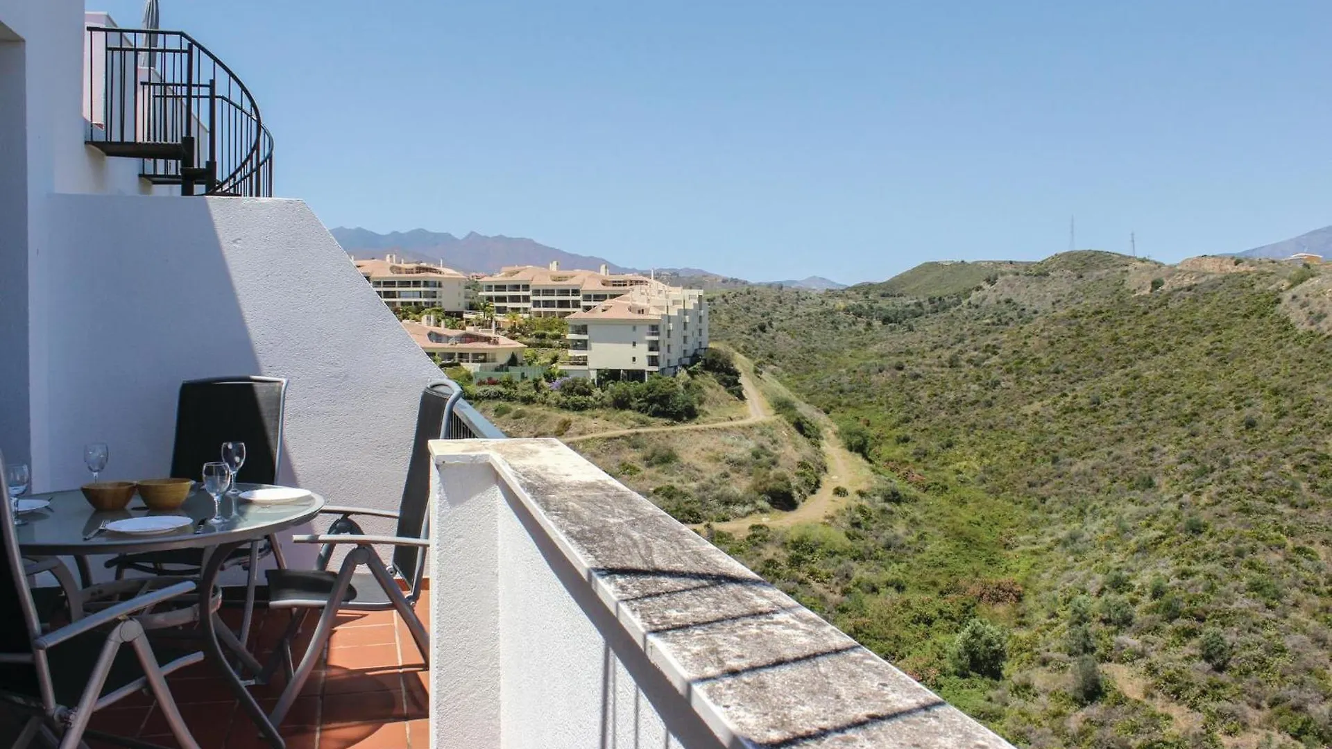 Cozy Apartment In Miraflores With Wifi La Cala De Mijas